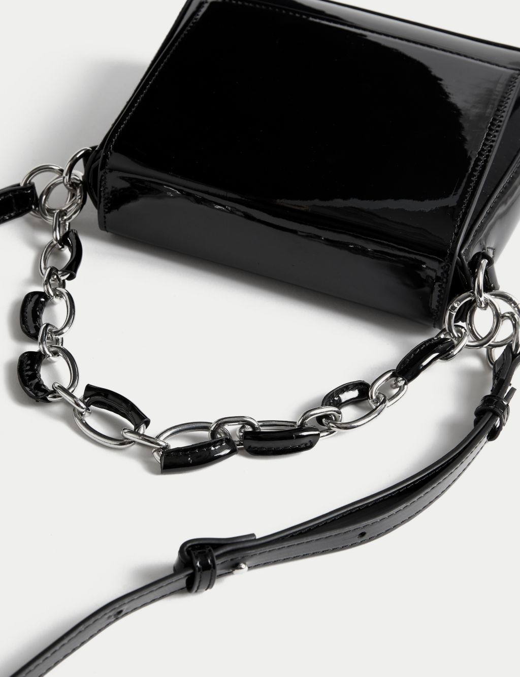 Patent Finish Chain Strap Cross Body Bag image 2