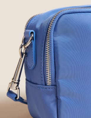 

M&S Collection Bandolera para cámara con cremallera alrededorWomens - Azul Refrescante, Azul Refrescante