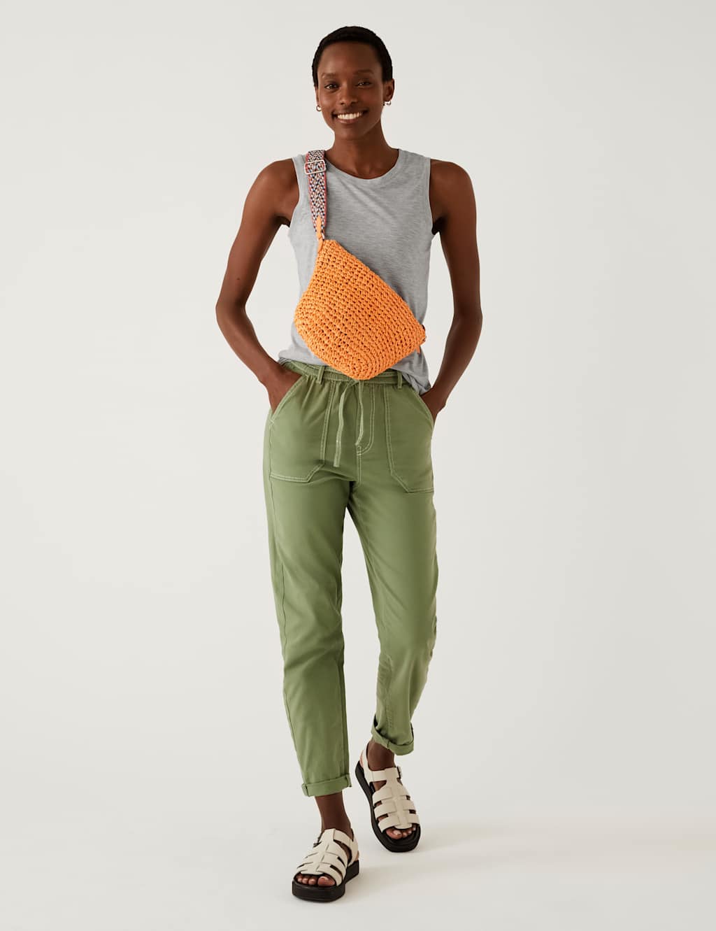 Straw Sling Cross Body Bag image 5