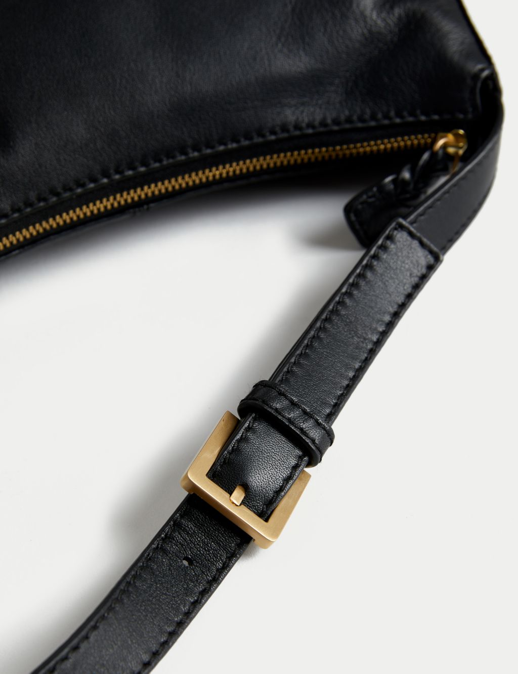 Leather Buckle Detail Shoulder Bag image 2