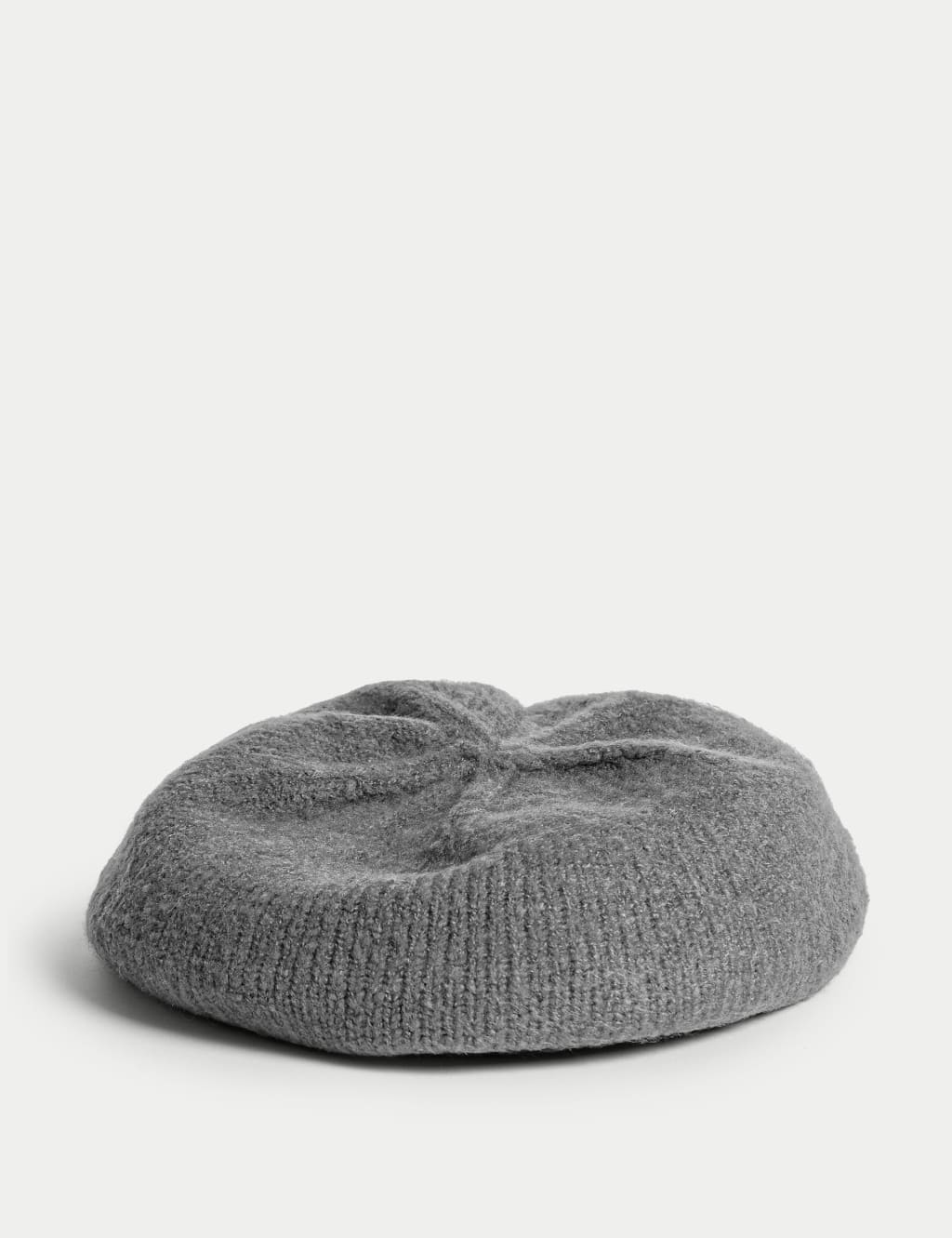 Knitted Beret Hat image 1