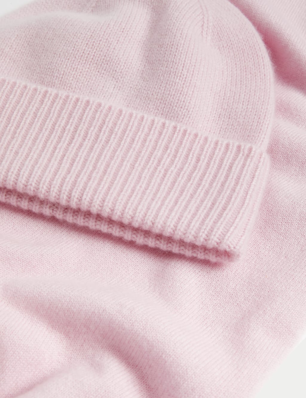 Pure Cashmere Hat & Scarf Gift Set image 3