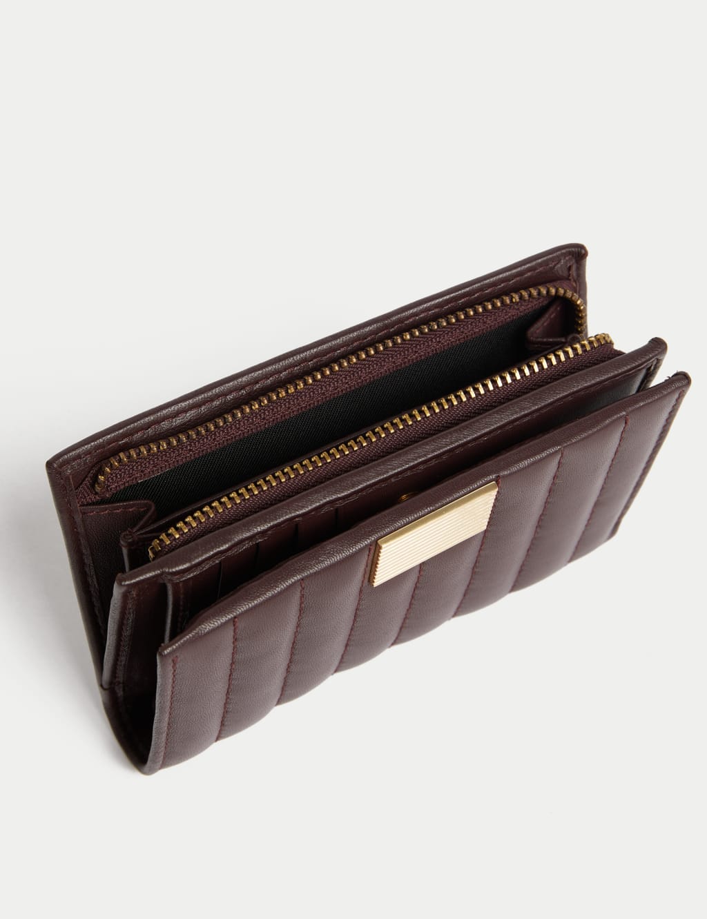 Leather Card Safe™ Purse image 3