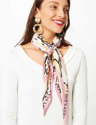 Ladies silk scarves deals marks and spencer