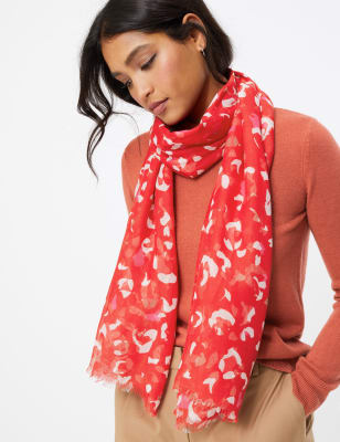 Sjaal met dierenmotief