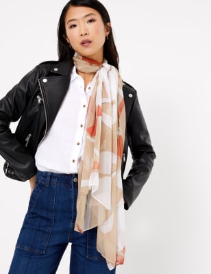 Zuiver zijden sjaal met bloemmotief