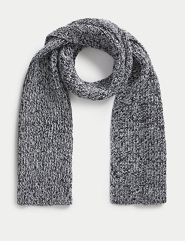 Chunky Knitted Scarf - BH