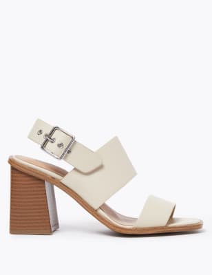 Block toe online sandals