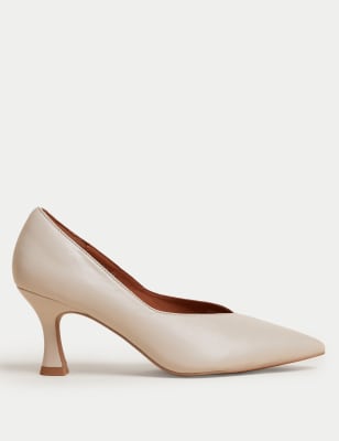 

Womens Autograph Spitz zulaufende Pumps aus Leder - Cream, Cream
