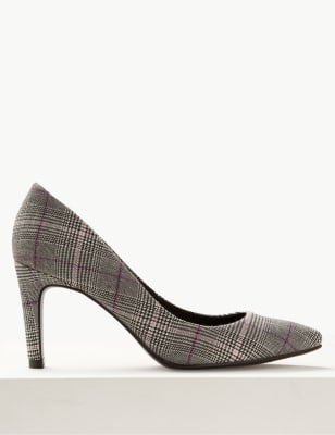 Grey block best sale heel court shoes