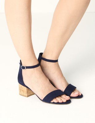 Low heel best sale wide fit sandals