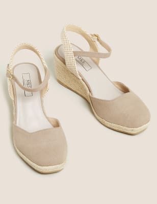 Wide fit sale low wedges