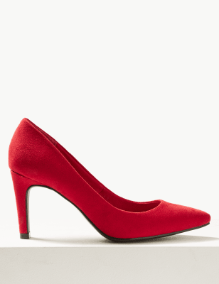 Wide fit store red court shoes