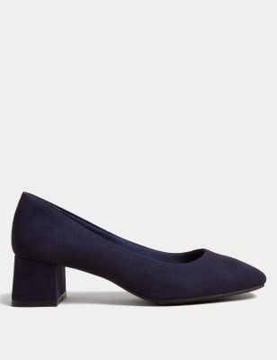 Navy blue discount block heel pumps