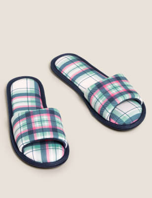 slippers at marks