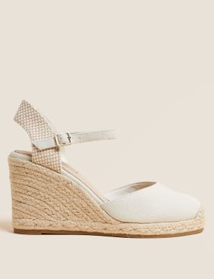 Espadrilky na klnku s pskem pes kotnk