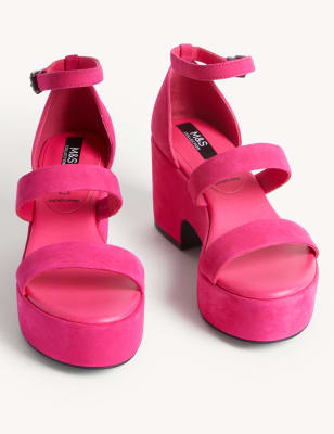 Pink platform sandal discount heels