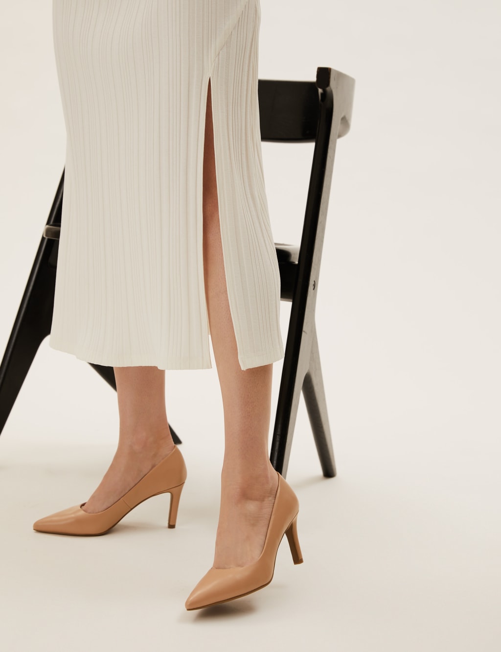 Stiletto Heel Pointed Court Shoes image 4