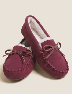 Ladies leather 2025 moccasin slippers