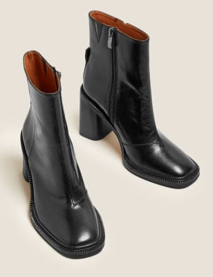 ankle boots square toe