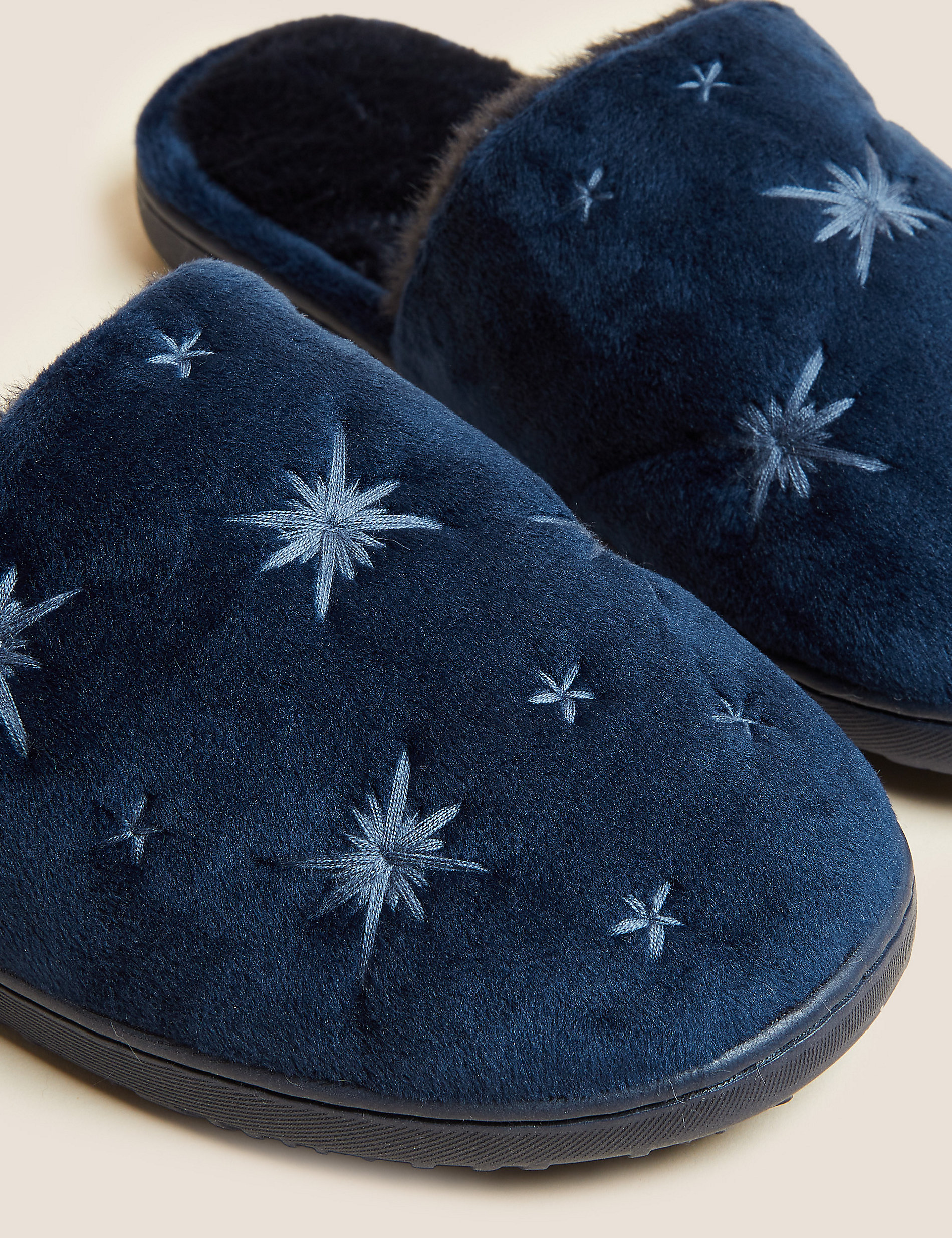 Embroidered Slippers with Secret Support