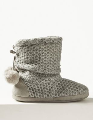 ladies fur slipper boots