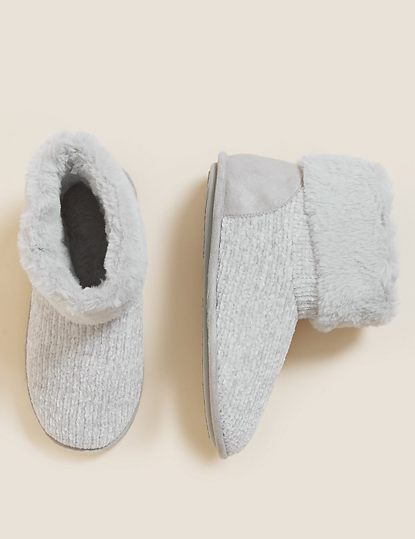 Chenille Slipper Boots with Freshfeet™