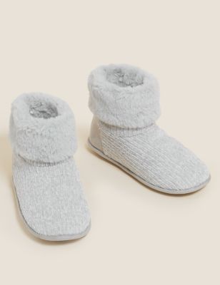Chenille Slipper Boots with Freshfeet™ - ID