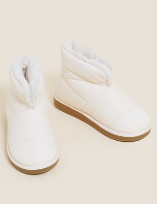 

Womens M&S Collection Quilted Faux Fur Lined Slipper Boots - Cream, Cream