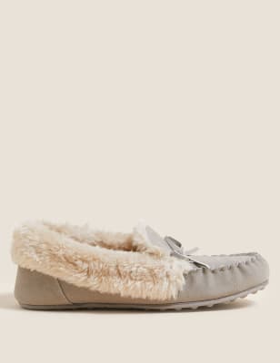 

Womens M&S Collection Zapatillas tipo mocasín de antelina con piel sintética y puños - Grey, Grey