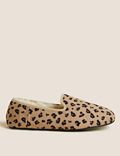 Leopard Print Faux Fur Lined Slippers