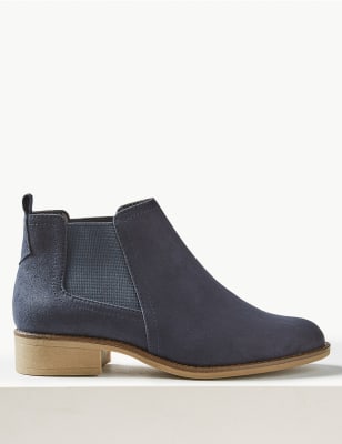 Chelsea Block Heel Ankle Boots - BG