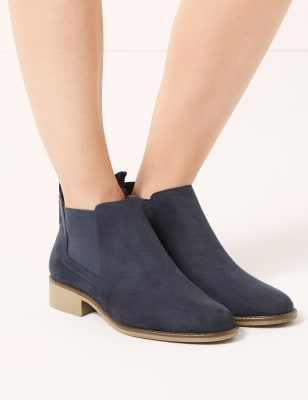 chelsea block heel ankle boots