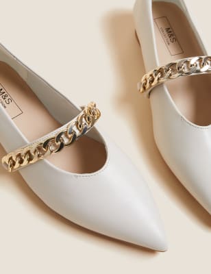 

M&S Collection Bailarinas con puntera de pico, cadena y ribeteWomens - Ivory, Ivory