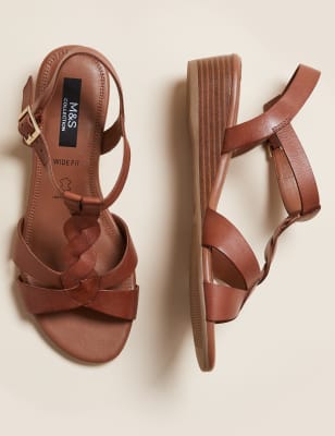 wide fitting sandals