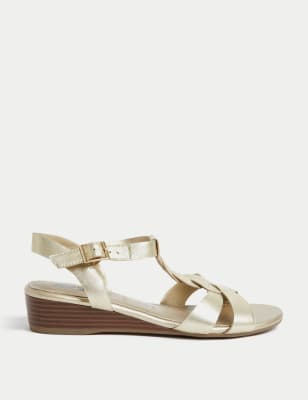 

M&S Collection Sandalias de piel de ancho especial con tacón de cuñaWomens - Gold, Gold