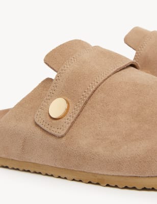 

Womens M&S Collection Flache Wildlederpantoletten mit Nieten - Sand, Sand