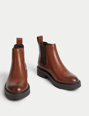 Wide women's chelsea on sale boots