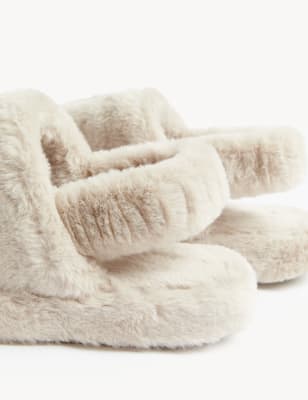 Faux Fur Slippers with Freshfeet