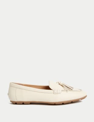 

Womens M&S Collection Wide Fit Leather Tassel Flat Boat Shoes - Ivory, Ivory