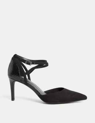 Wide store pumps heels