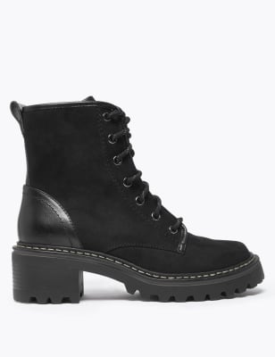 lace up ankle hiker boots