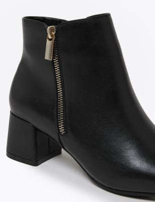 wide fit boots ankle