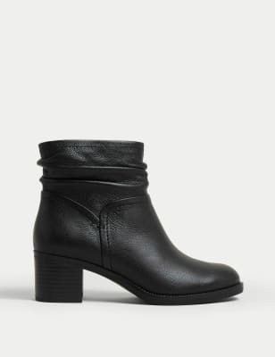 Wide fit ankle clearance boots