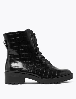 

Womens M&S Collection Schnürstiefeletten mit weiter Fußbreite - Black, Black