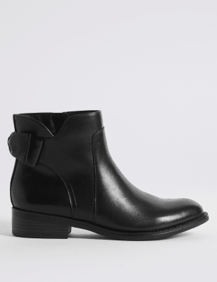 m and s block heel ankle boots