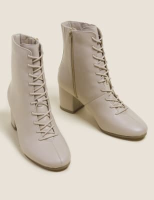 lace up block boots