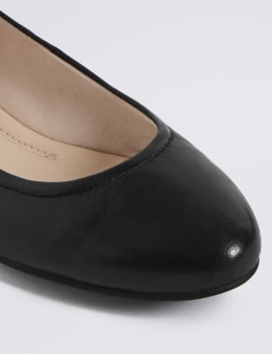 wide fit pumps
