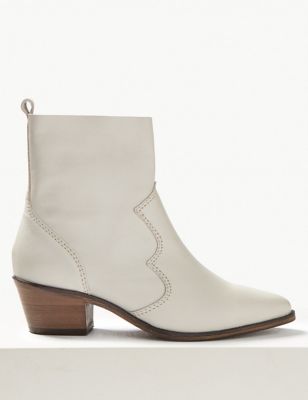 ladies white boots