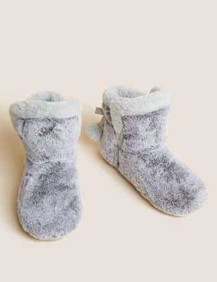 Shoe zone best sale slipper boots